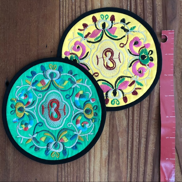 (3 for 20) Embroidered Asian Costars 🍵 - Picture 2 of 4